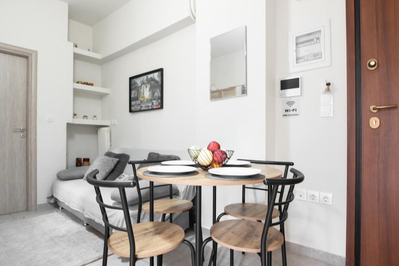 Cozy Cityscape Apartment In Athen Exterior foto