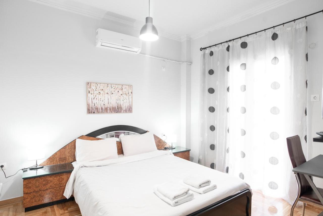 Cozy Cityscape Apartment In Athen Exterior foto